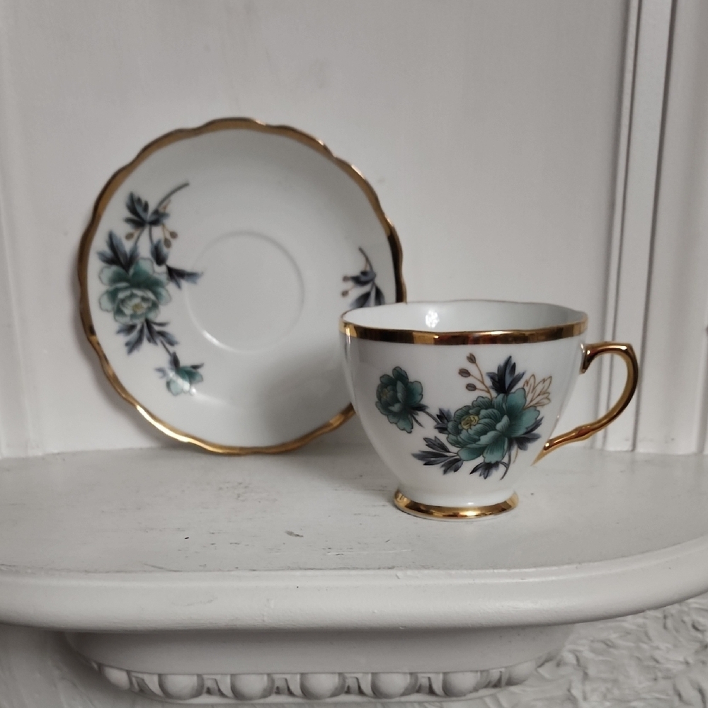 Floral Teacup and Saucer Set Hand Painter with Gold Trim